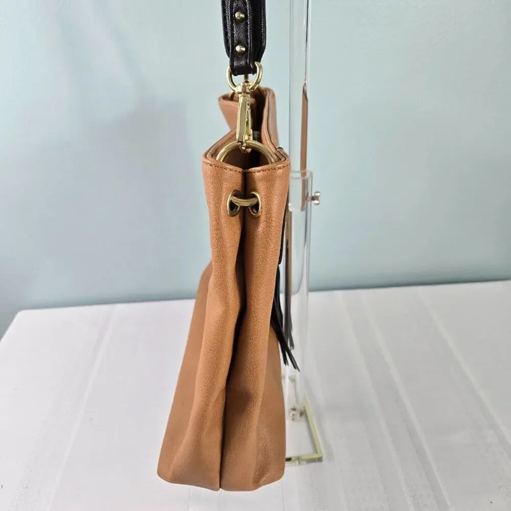 Liz Claiborne Zipper Shoulder Hobo Bag Purse Tan with Black Tassel and Handle